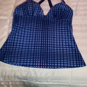 ATHLETECH.   TANKINI TOP.  SIZE 12